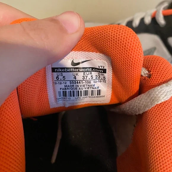 Nike Air Max Size 6.5 Coliseum Sneakers Racer Running Shoes Women’s Orange Black - Picture 6 of 6